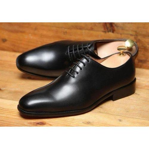 Chaussures Richelieu Homme en Cuir Noir – Élégance Classique et Confort