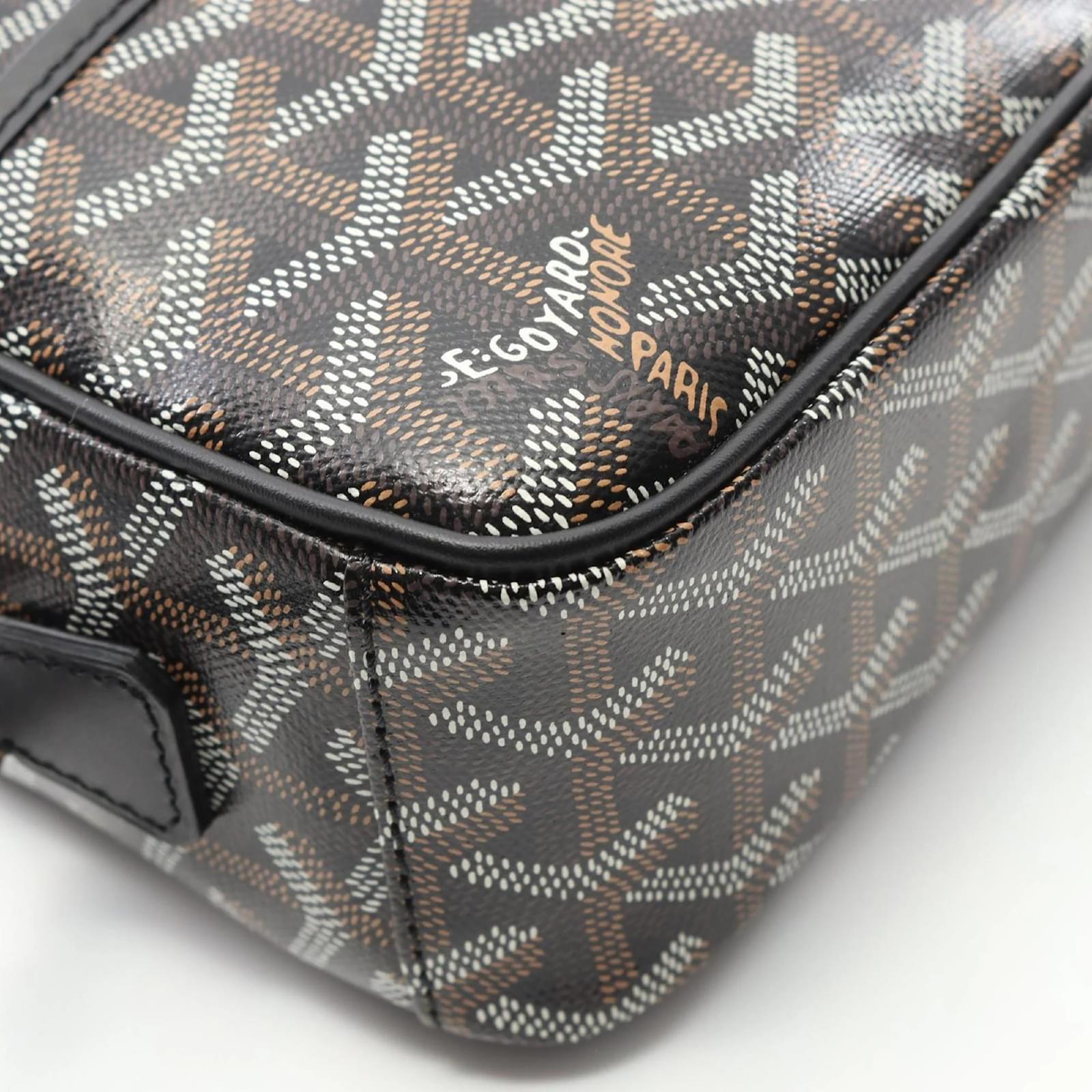 Sacoche Bandoulière Homme Motif Chevron Noir/Gris – Empiècement Cuir, Poche Arrière Zippée – Image 3