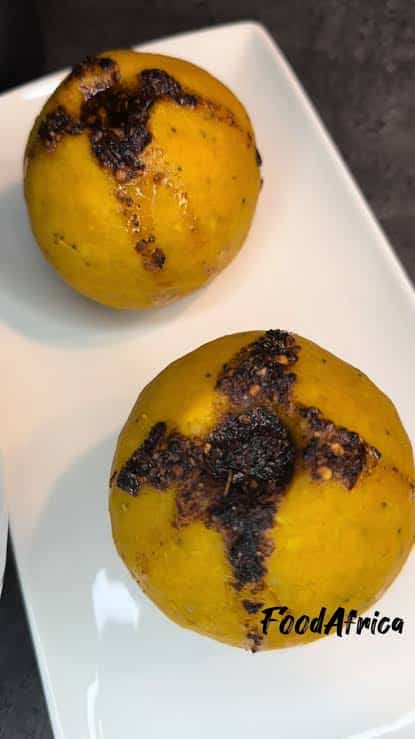 Fufu avec ragoût de piment épicé