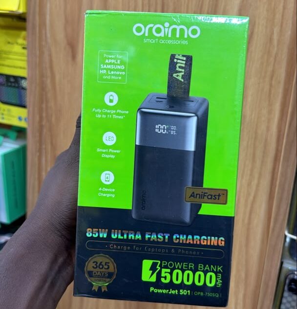 Batterie Externe Ultra-Puissante 50000 mAh Oraimo PowerJet 501 (OPB-750SQ) – Charge Ultra-Rapide 85W, Charge Simultanée PC et Téléphone – Image 3
